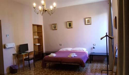 Quadruple Room with Shared Bathroom