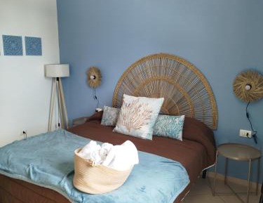 Double or Twin Room with Sea View