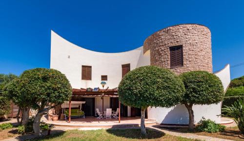 Two-Bedroom Apartment with Terrace and Sea View