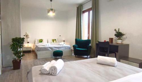 Quadruple Room with Private Bathroom