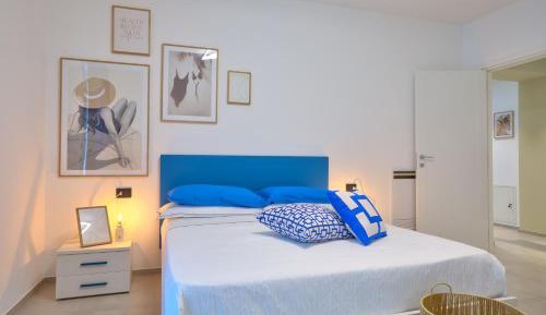Two-Bedroom Apartment with Balcony and Sea View