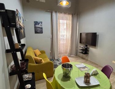 One-Bedroom Apartment - Ground Floor - Separate Building