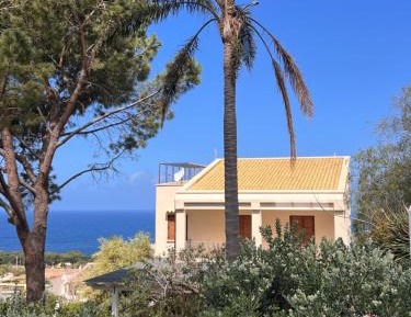 Villa with Sea View