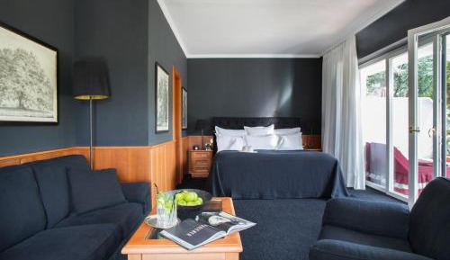 King Suite with Balcony