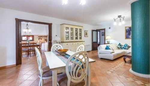 Four-Bedroom Vacation Home
