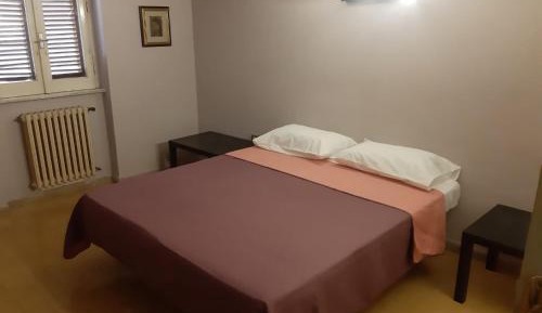 Basic Triple Room with Shared Bathroom
