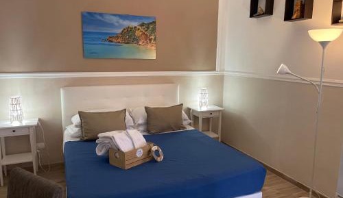 Deluxe Suite with Sea View