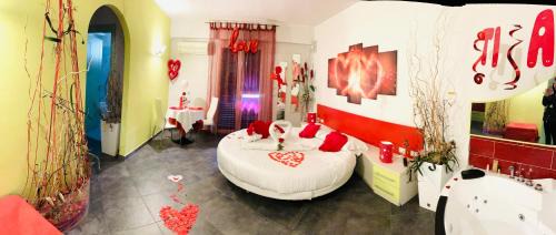 King Suite with Spa Bath