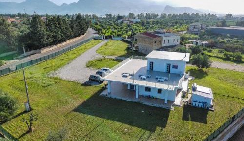 Villa with Sea View