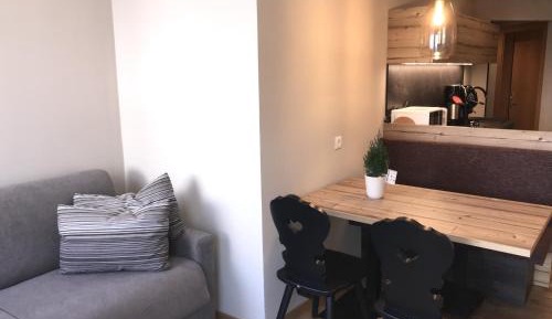 Apartment with Garden View