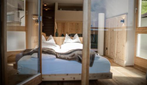 Double Room with Mountain View