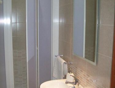 Single Room with Private Bathroom