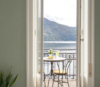 Studio with Balcony