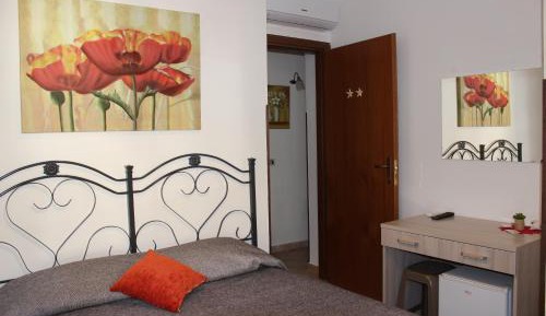 Double Room with Balcony and Sea View