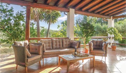 Three-Bedroom Vacation Home 