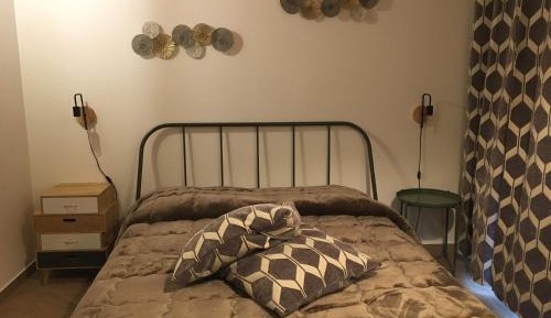 Standard King Room