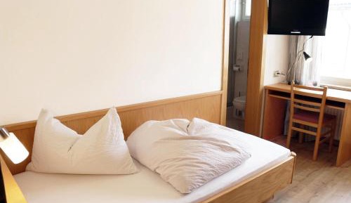 Economy Single Room