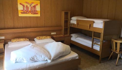 Quadruple Room with Mountain View