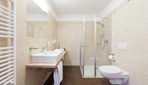 Superior Two-Bedroom Apartment 