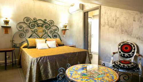 Quadruple Room with Terrace