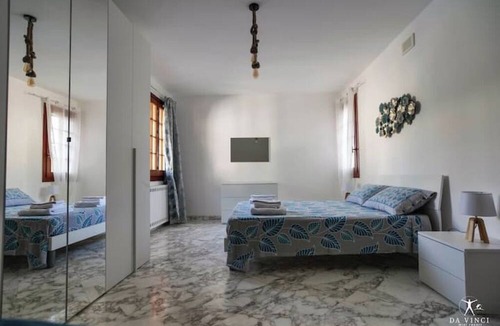 Palermo Apartment | Beautiful apartment in villa with pool