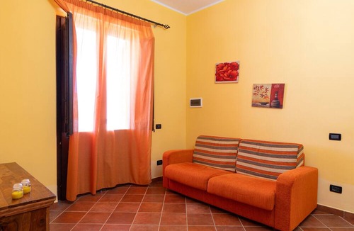 Trappeto House | Holiday Home 'Adelaide' with Sea View, Private Terrace and Wi-Fi