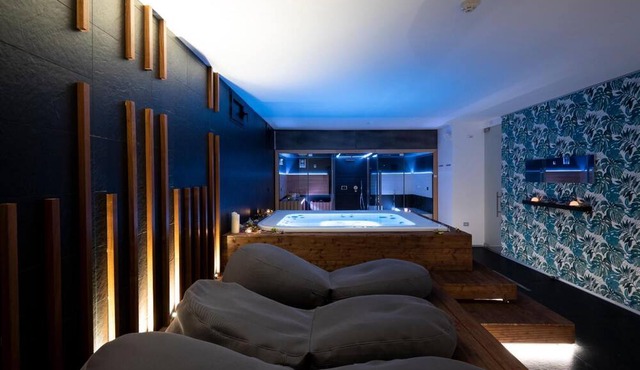 Alkamuri Posh Hotel & Spa **** 108 Suite Superior