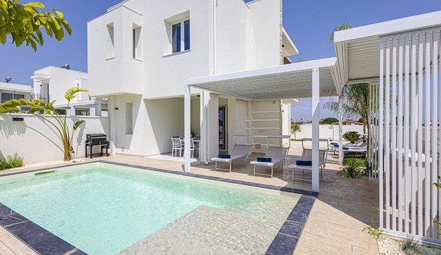 Villa Selene by Villa Plus